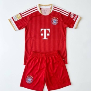Bayern Munchen  FC Детски екип нов