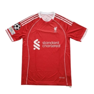 Liverpool FC домакинска тениска